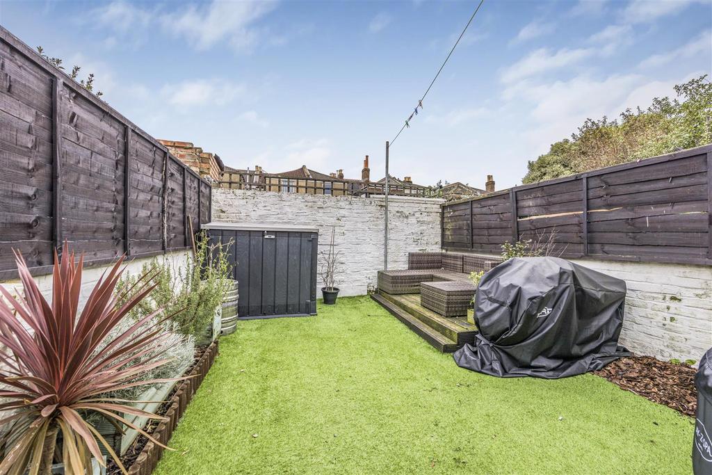 12 Chesterfield Road, Baffins-Portico Marketing-Sar