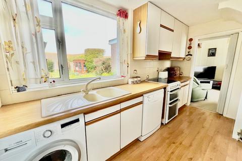 3 bedroom semi-detached house for sale, East Bank, Selsey