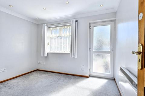 62 Babraham Road, Sawston, Cambridge, CB22 3LH