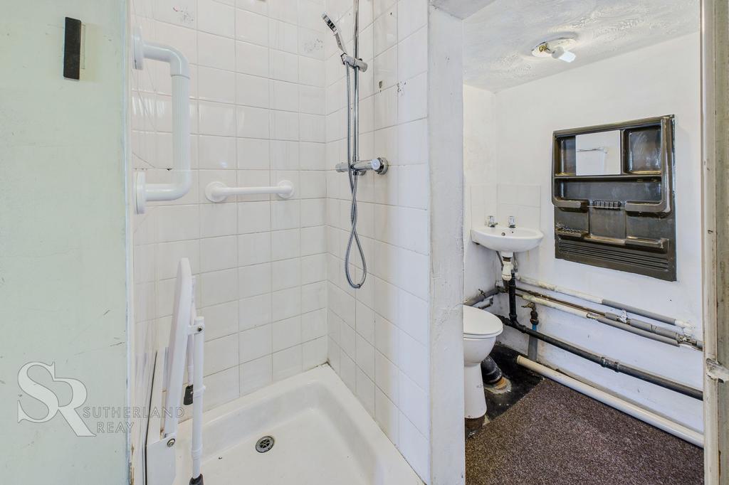 Downstairs Bathroom