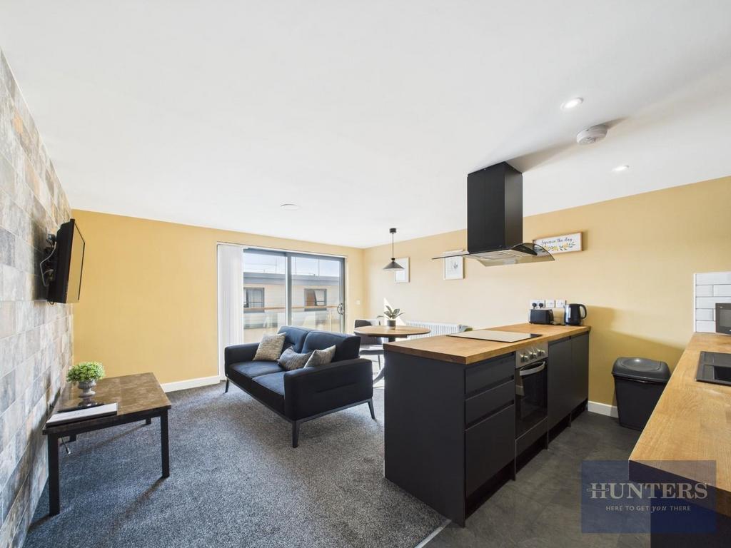 Kitchen / Living Room