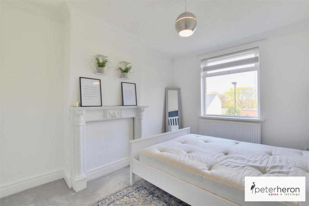 Bedroom 1 (front)