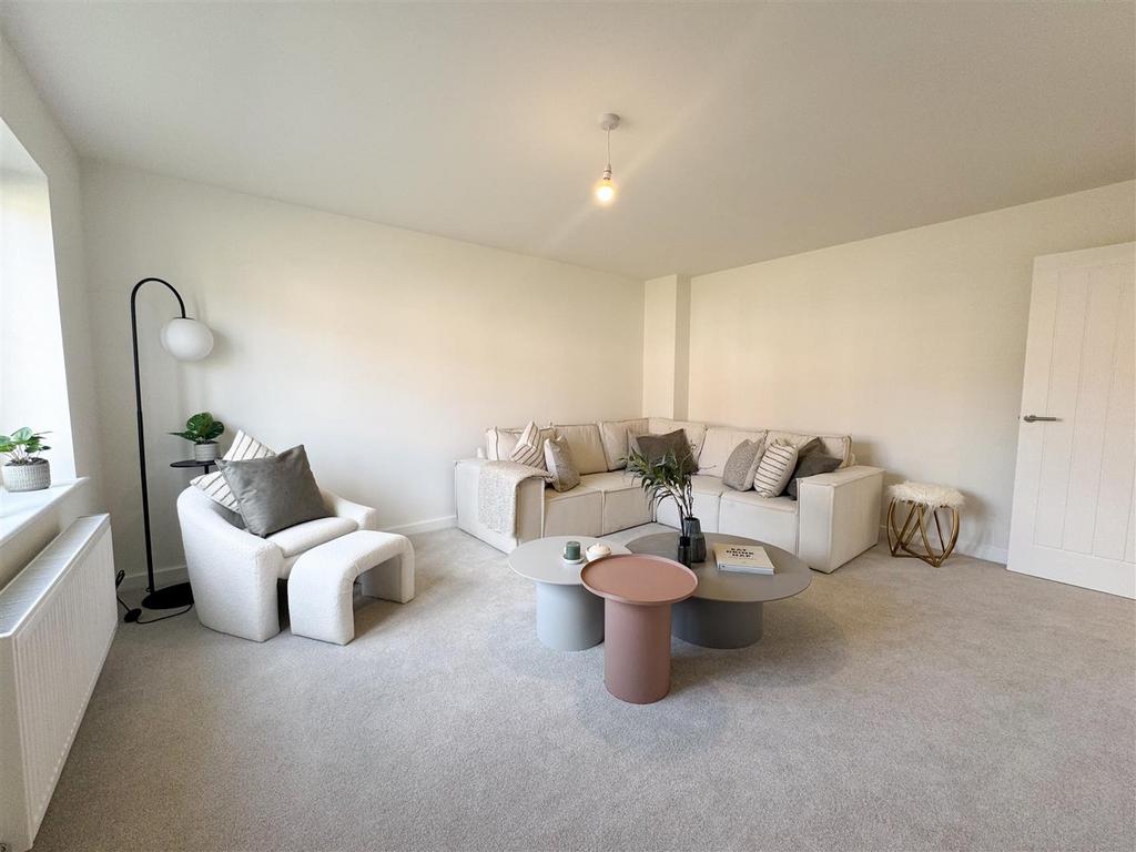 Lot 4 livin room 2.jpg