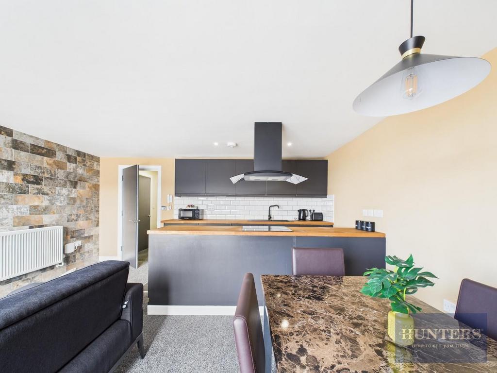 Kitchen / Living Room