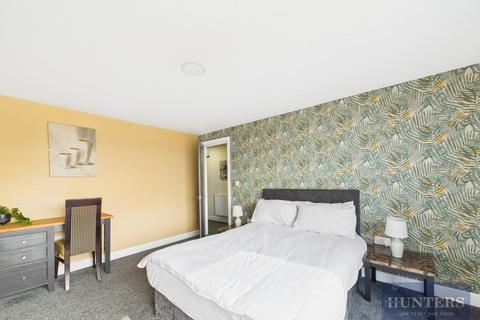 undefined, 305 Friary House, Southgate Street