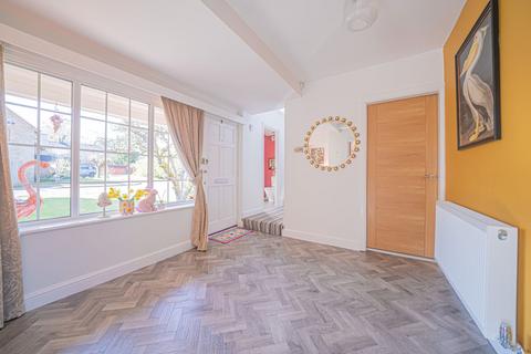 5 Dorridge Croft, Dorridge, Solihull, B93 8QL