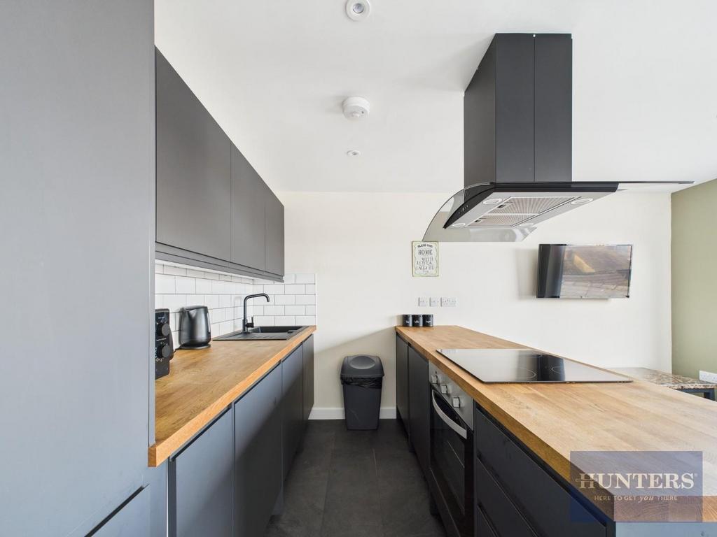Kitchen / Living Room