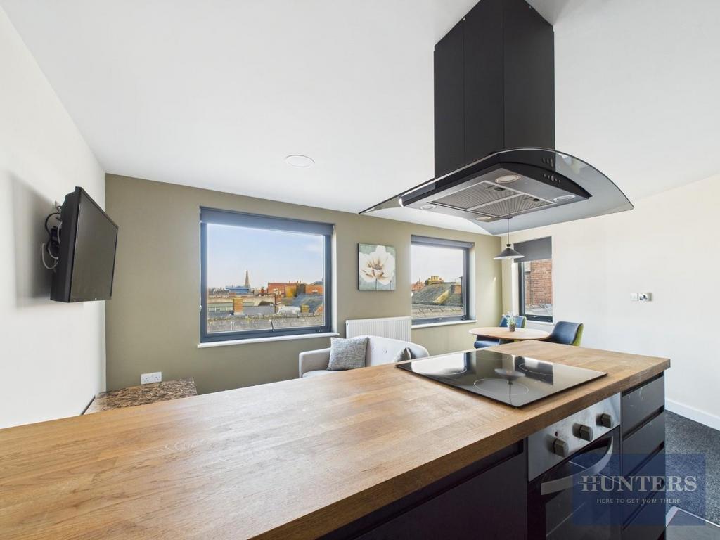 Kitchen / Living Room