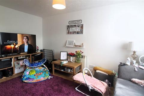 undefined, Redford Close, Feltham