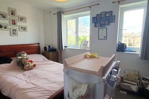 undefined, Redford Close, Feltham