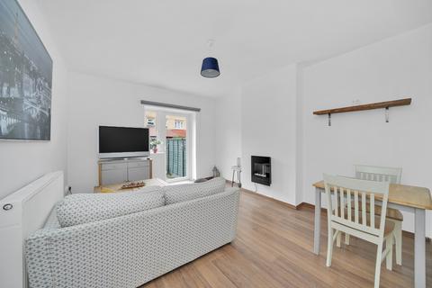 1 bedroom apartment for sale, Redclyf House, Cephas Street, London, E1