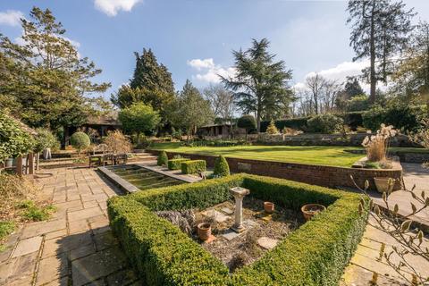 7 bedroom detached house for sale, Kippington Road, Sevenoaks, Kent, TN13