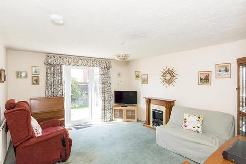 2 bedroom semi-detached bungalow for sale, Symington Way, Market Harborough