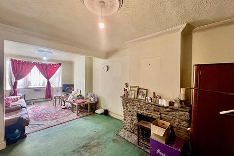 285 Staines Road, Hounslow, TW4 5AL