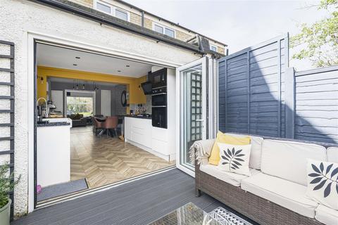 37 Barton Grove, Kedington, Haverhill, CB9 7PT