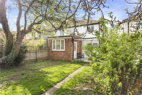 48 Warren Road, Twickenham, TW2 7DL