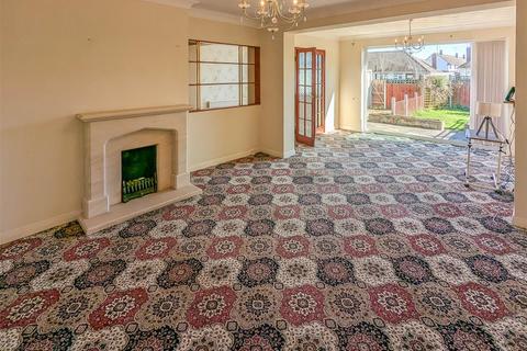 undefined, Balmoral Road, Pilgrims Hatch, Brentwood