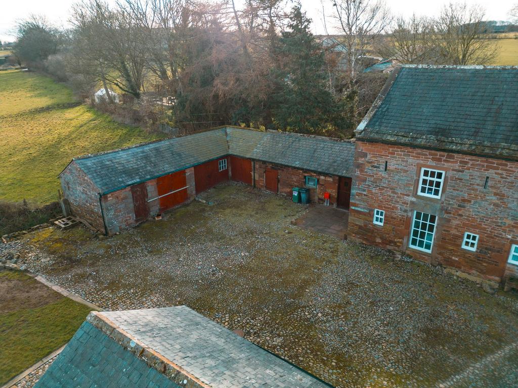 Cobbled Courtyard with access into Orchard...