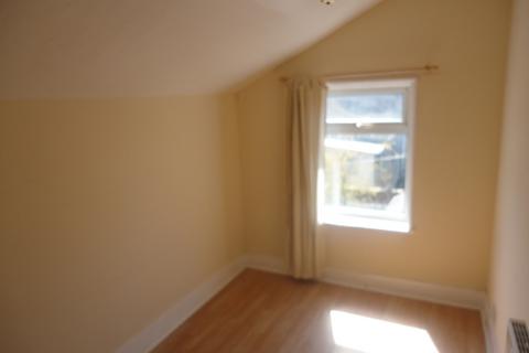 3 bedroom end of terrace house to rent, 3 Bedroom End of Terraced House - Ridgmount Street, BEDFORD