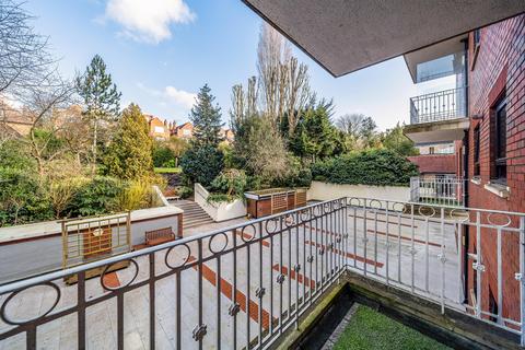 2 bedroom apartment for sale, Finchley Road, London NW3