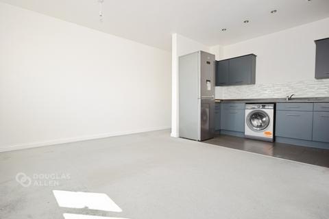 2 bedroom flat to rent, Crosse Courts Basildon SS15