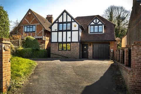 4 bedroom detached house for sale, Derehams Lane, High Wycombe HP10
