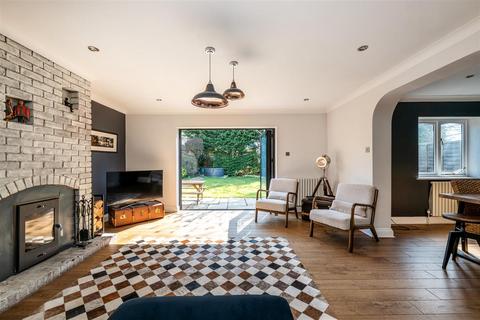 4 bedroom detached house for sale, Derehams Lane, High Wycombe HP10