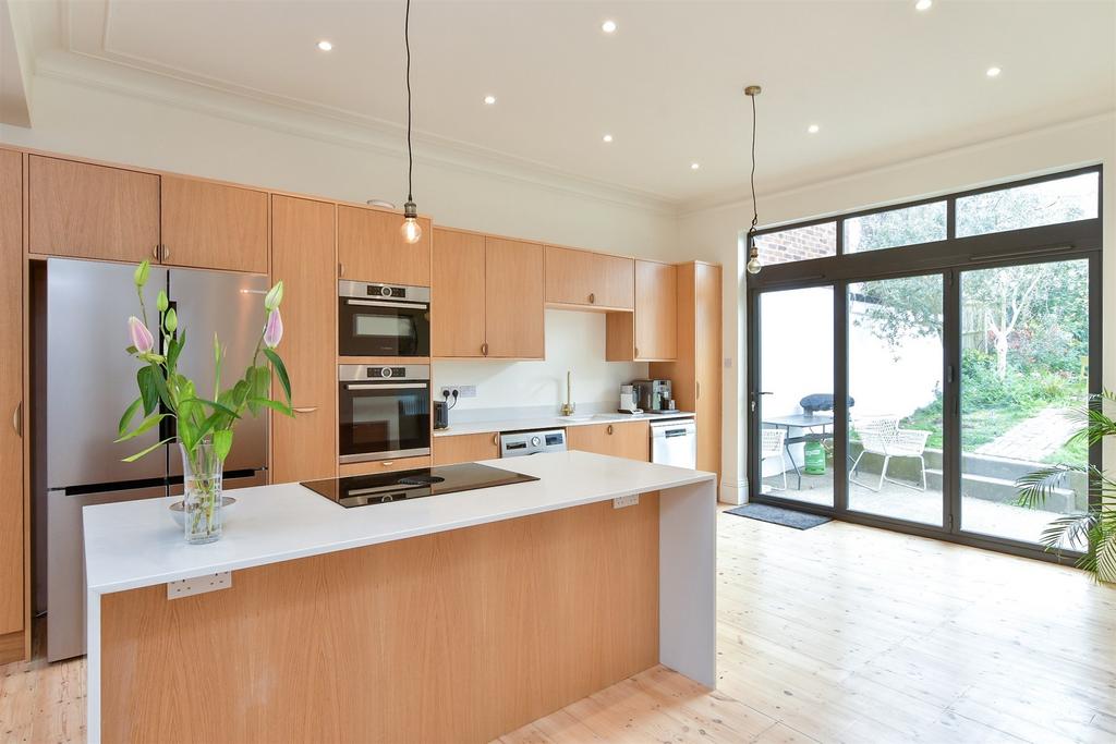 Kitchen/ Diner