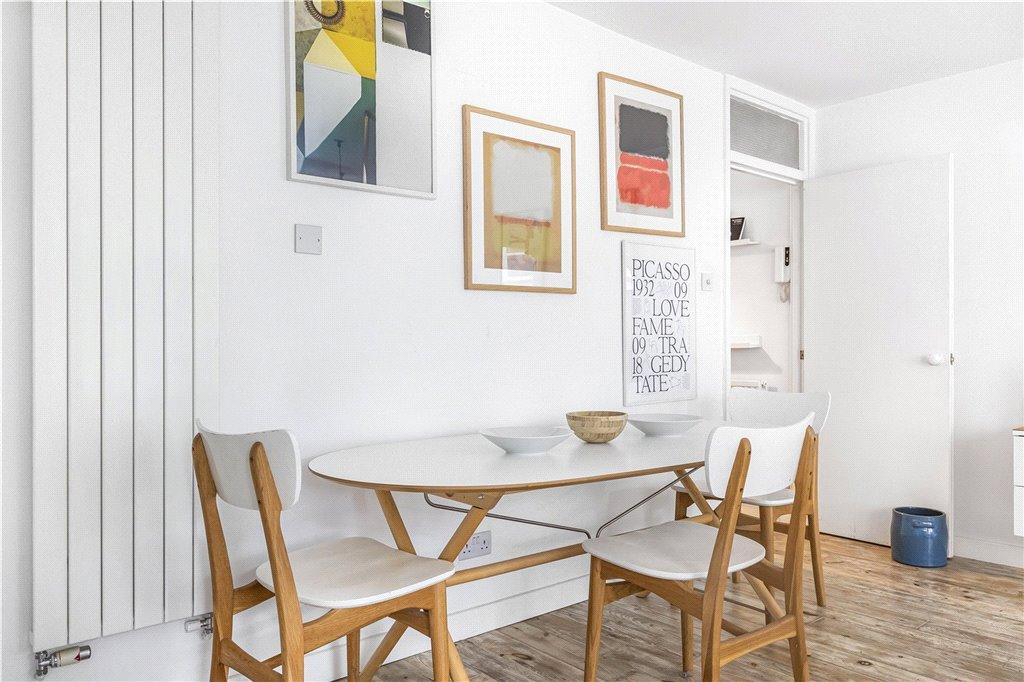 Reception/Kitchen