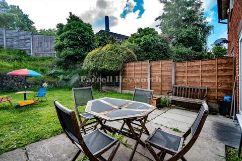 2 bedroom house for sale, Brentwood Drive, Bolton BL4