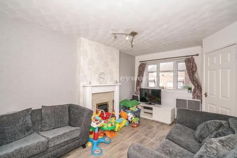 2 bedroom house for sale, Brentwood Drive, Bolton BL4