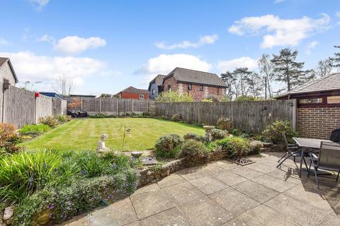 3 bedroom semi-detached house for sale, Forest Lane Close, Liphook, Hampshire