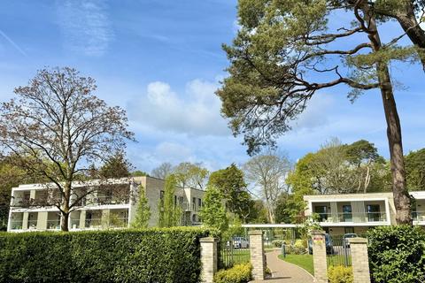 2 bedroom apartment for sale, Lindsay Road, Branksome Park, Poole, BH13