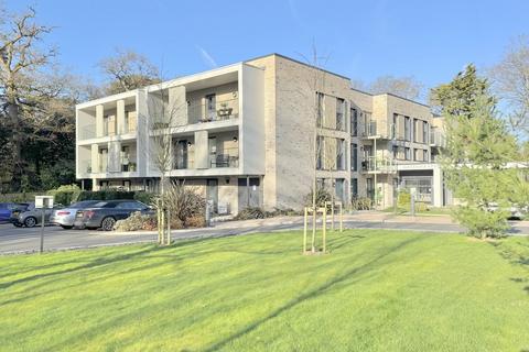 2 bedroom apartment for sale, Lindsay Road, Branksome Park, Poole, BH13
