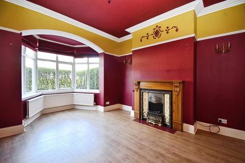 3 bedroom semi-detached house for sale, Laburnum Avenue, Garden Village, Hull
