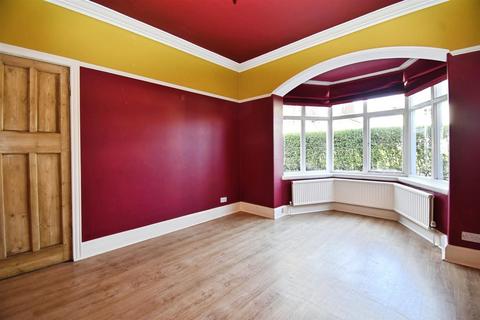 3 bedroom semi-detached house for sale, Laburnum Avenue, Garden Village, Hull