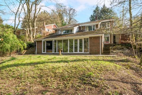 7 Hurstmere Close, Grayshott, Hindhead, GU26 6TR