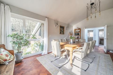 7 Hurstmere Close, Grayshott, Hindhead, GU26 6TR