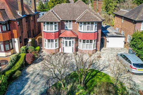 4 bedroom detached house for sale, New Street Hill, Bromley