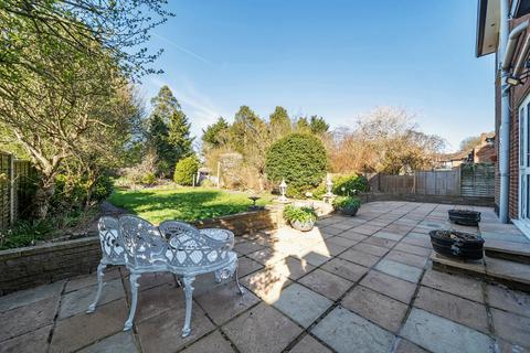4 bedroom detached house for sale, New Street Hill, Bromley