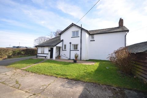 3 bedroom detached house for sale, Oakley Park, Llanidloes