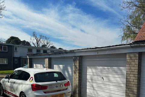 Property for sale, St Lawrence Court, Canterbury (Garage)