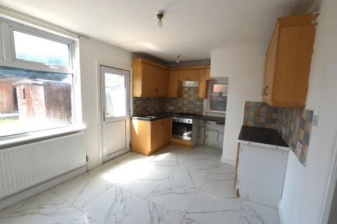 3 bedroom house to rent, Ravenhurst Road, Leicester