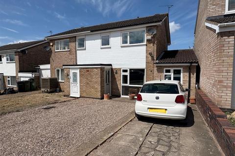 5 bedroom semi-detached house for sale, Culworth Drive, Wigston, Leicestershire.