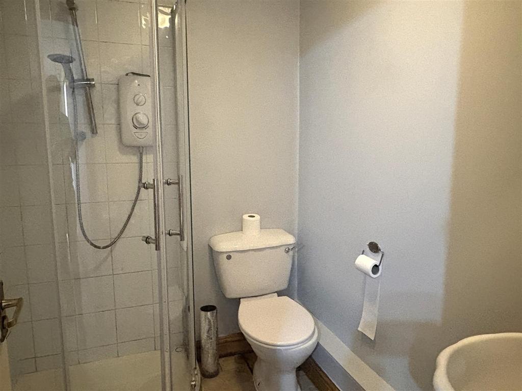 Downstairs shower room