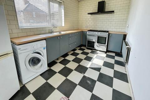 55 Barnsley Road, Moorends, Doncaster, DN8 4QU
