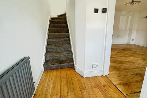 55 Barnsley Road, Moorends, Doncaster, DN8 4QU