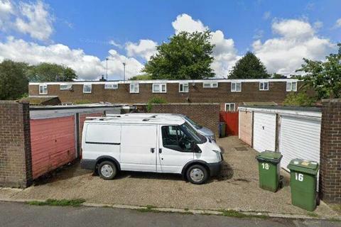 undefined, Houseman Road, Farnborough GU14