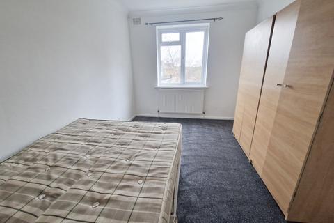 2 bedroom flat to rent, Winton Court, 2 Belgrave Road, Ilford, IG1 3AW, UK