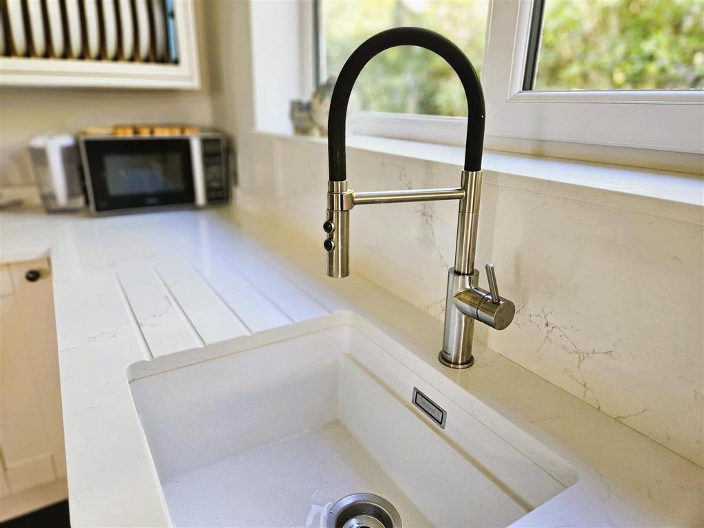 Quartz tops.jpg